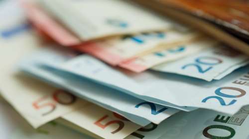 Προσοχή:Σαρώνουν τα πλαστά χαρτονομίσματα 20 &amp; 50 €, πως αναγνωρίζονται