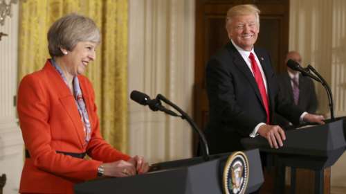 Τραμπ προς Μέι: Υπέροχο το Βrexit για το Ηνωμένο Βασίλειο