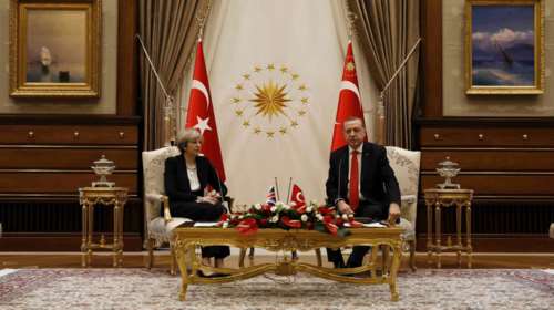 Συνάντηση Ερντογάν-Μέι για εμπορικές συμφωνίες μετά το Brexit και Κυπριακό