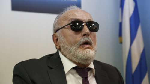 Παναγιώτης Κουρουμπλής: Έκλεψαν αυτοκίνητο του πρώην υπουργού έξω από το σπίτι του στα Γλυκά Νερά