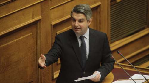 Κωνσταντινόπουλος: Υπάλληλος δασαρχείου σταματάει το έργο στο Ελληνικό;