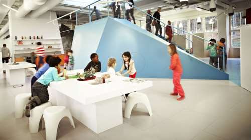 Γιατί οι μαθητές στις βόρειες χώρες δεν φορούν παπούτσια στην τάξη;