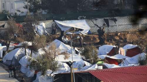 Μπήκαν διευθυντές σε 5 κέντρα υποδοχής
