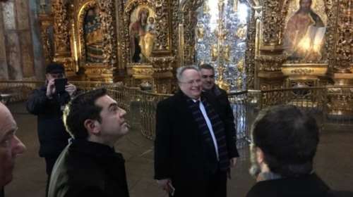 Στην Αγία Σοφία του Κιέβου Τσίπρας και Κοτζιάς, συνάντηση με Ποροσένκο