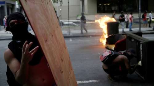 Η απεργία των αστυνομικών στη Βραζιλία &quot;έφερε&quot; 100 νεκρούς