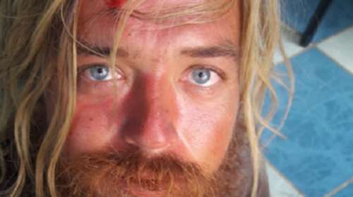 Για πέντε χρόνια στη ζούγκλα με άγρια ζώα αλλά επέζησε