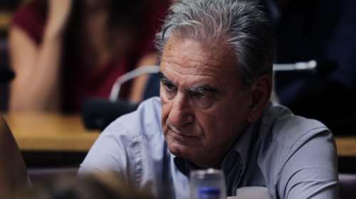 Ενστάσεις Λυκούδη για την προσέγγιση Ποταμιού μόνο με τους &quot;3&quot;