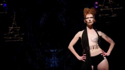 Ατρόμητες γυναίκες που νίκησαν τον καρκίνο του μαστού στη NYFW