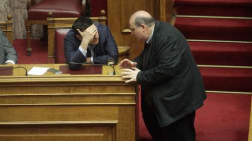 Νέο «χτύπημα» ετοιμάζει ο Φίλης μετά τις βολές στην ΚΕ του ΣΥΡΙΖΑ