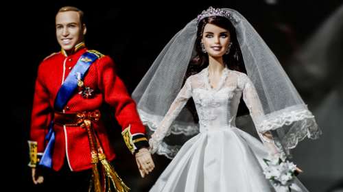 Η νύφη Κέιτ και ο γαμπρός Γουίλιαμ έγιναν κούκλες Barbie [Εικόνες]