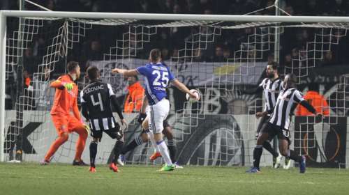 Ηττήθηκε ο ΠΑΟΚ με 0-3 μέσα στην Τούμπα από τη Σάλκε