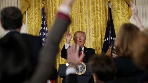 Επεισόδιο του νέου προέδρου των ΗΠΑ με δημοσιογράφο (ΒΙΝΤΕΟ)