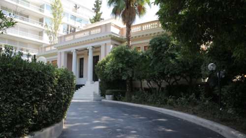 Κυβέρνηση: Υπάρχουν οι προϋποθέσεις για συμφωνία τη Δευτέρα