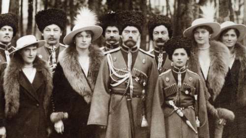 Η ιστορία της πτώσης του Οίκου των Ρομανώφ, μια συναρπαστική ταινία