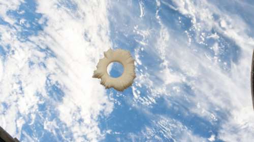 Laugh Star: Το πρώτο έργο τέχνης που δημιουργείται στο διάστημα