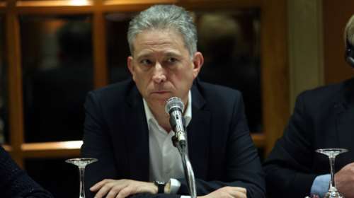 «Άδειασμα» από Χρυσόγονο: Να κρατάμε μικρό καλάθι