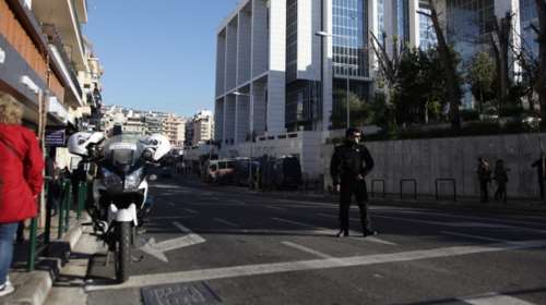 Απειλητικά τηλεφωνήματα για βόμβα στα δικαστήρια Πειραιά