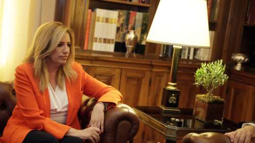 Φώφη σε Τσίπρα: Φύγε τώρα, δεν μπορείς, το ΠΑΣΟΚ δεν θα γίνει ΑΝΕΛ