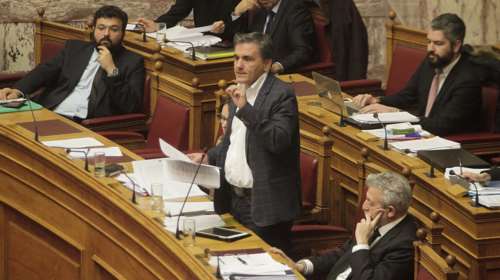 Tσακαλώτος και Νέα Δημοκρατία τσακώνονται με ...Μαρκ Τουέιν