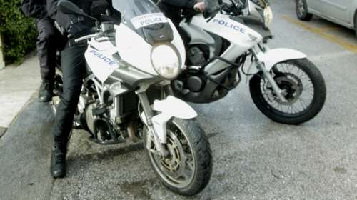 Καταδίωξη κακοποιών με ανταλλαγή πυρών στο Μαρούσι