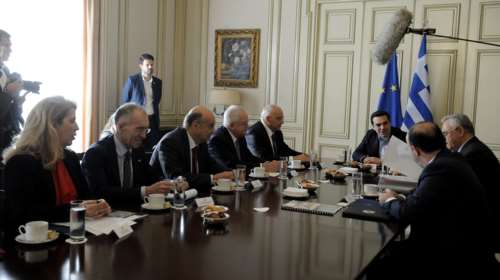 Περίεργο tweet Τσίπρα: Η κρίση ξεκίνησε από τις τράπεζες