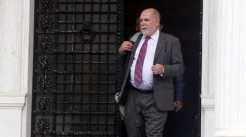 Βίζερ:Οι παροχές Τσίπρα είχαν συνέπειες στη διαπραγμάτευση