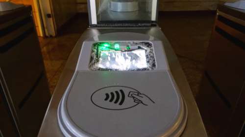 Νέες καταστροφές ακυρωτικών μηχανημάτων στον ΗΣΑΠ