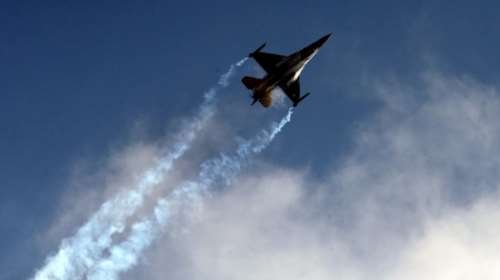 Παραβιάσεις στο Αιγαίο λίγο πριν φτάσει στη Ρόδο ο Πρ. Παυλόπουλος