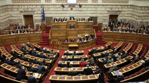 Αλλάζουν ξανά όλα στον υπολογισμό παλαιών και νέων συντάξεων