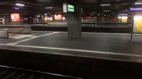 Επίθεση με τσεκούρι στον σταθμό τρένων του Ντίσελντορφ-Επτά τραυματίες