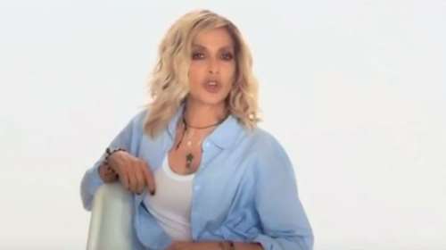 Η Αννα Βίσση πρωταγωνίστρια σε διαφήμιση telemarketing [Βίντεο]