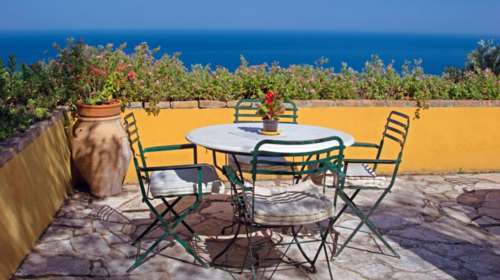 Απίστευτο: Για μια μονάδα αγροτουρισμού χρειάζονται... 426 δικαιολογητικά