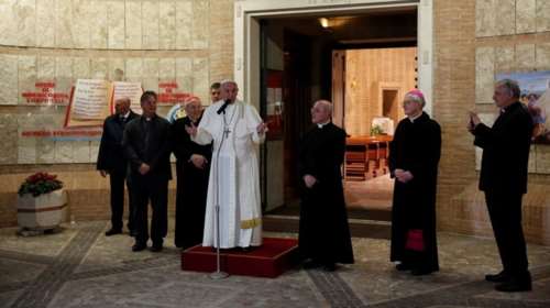 Πάπας: Δεν με φοβίζουν οι μάγισσες αλλά η κακία του κόσμου