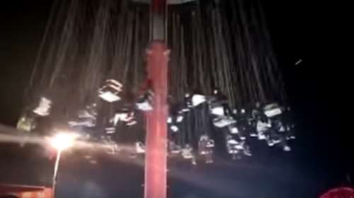 Καρέ καρέ η κατάρρευση παιχνιδιού σε λούνα παρκ στην Κίνα