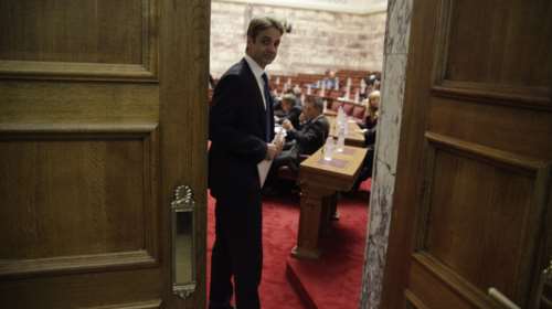 Σε εκλογική ετοιμότητα η ΝΔ, συνεδριάζει η «γαλάζια» Κ.Ο.