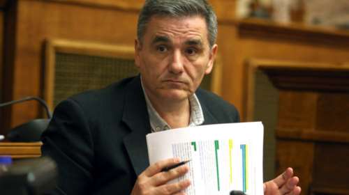 Ο Τσακαλώτος βλέπει εφικτή οριστική συμφωνία στις 7 Απριλίου