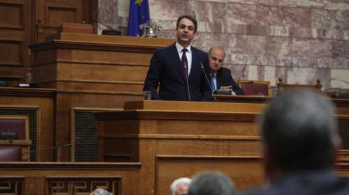 Στο πρόσωπο του Τσίπρα επικεντρώνει η ΝΔ τις επιθέσεις της