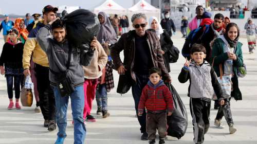 Πάνω από 10 χιλ. μετεγκαταστάσεις προσφύγων από την Ελλάδα