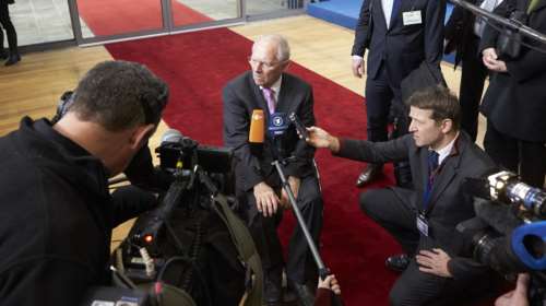 Σόιμπλε: Καθυστερούμε, έπρεπε να έχουμε ήδη συμφωνήσει