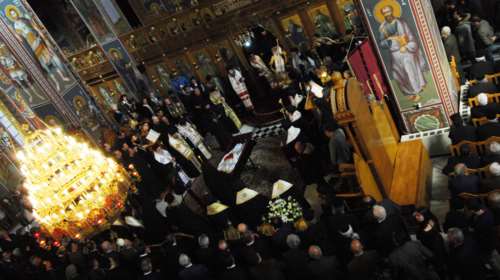 Κηδεύτηκε ο μητροπολίτης Σταγών και Μετεώρων Σεραφείμ