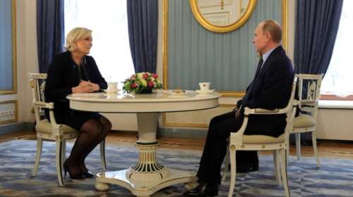 Μόσχα: Ο Πούτιν υποδέχθηκε στο Κρεμλίνο την Μαρίν Λεπέν