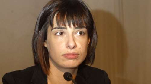 Ράνια Σβίγγου: Η ΔΕΗ δεν πρέπει να ιδιωτικοποιηθεί