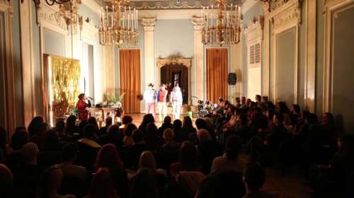 «Μπαμπά Χορεύεις;»: Μία ιδιαίτερη παράσταση στο Δημοτικό Θέατρο Πειραιά