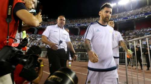 Τέσσερις αγωνιστικές στον Λιονέλ Μέσι για εξύβριση διαιτητή