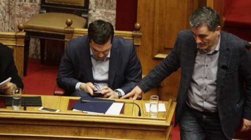 O Ευκλείδης, η συμφωνία που δεν κλείνει και το Μαξίμου: Δύσκολες σχέσεις