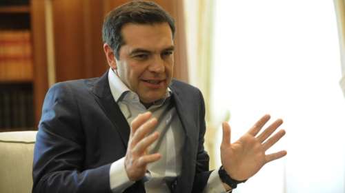 Τσίπρας: Θα ψηφιστούν τα μέτρα μόνο με λύση για το χρέος