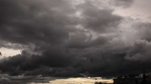 Πρόσκαιρη επιδείνωση με βροχές και καταιγίδες και στην Αττική