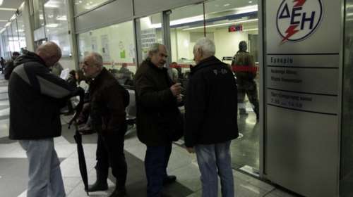Αυξημένες καταγγελίες για &quot;φουσκωμένους&quot; λογαριασμούς της ΔΕΗ