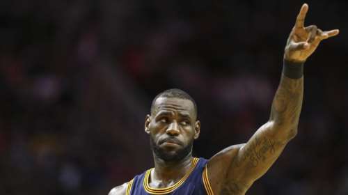 Ο Λεμπρόν προσπέρασε τον Τζαμπάρ και τώρα κυνηγάει τον Τζόρνταν