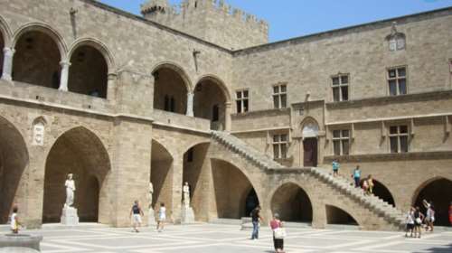 Δύο μεγάλα βραβεία πολιτικής κληρονομιάς στην Ελλάδα για Κέα και Προμαχώνα